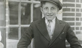 A58_edwin_child_posing_600