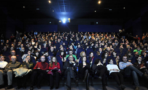 Puno%2520kino%25201