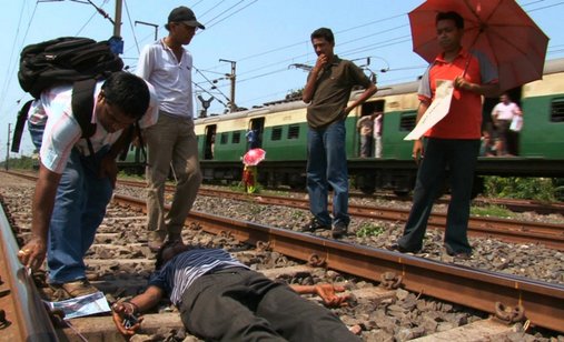 Photo_rajesh_train_tracks_2