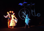 Black_light_theatre_jiri_srnec_1